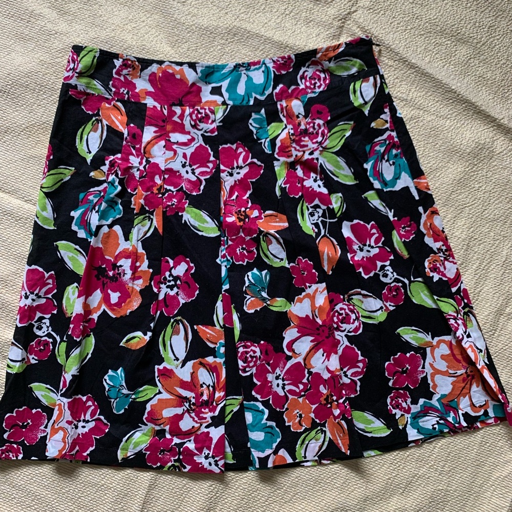 Ann Taylor floral Skirt